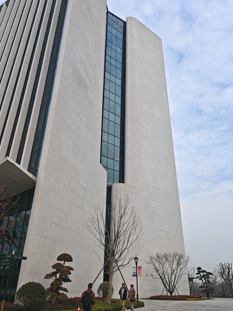 Huawei- Lianqiu Lake